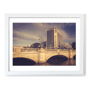 oconnell-bridge-river-liffey-evening WF