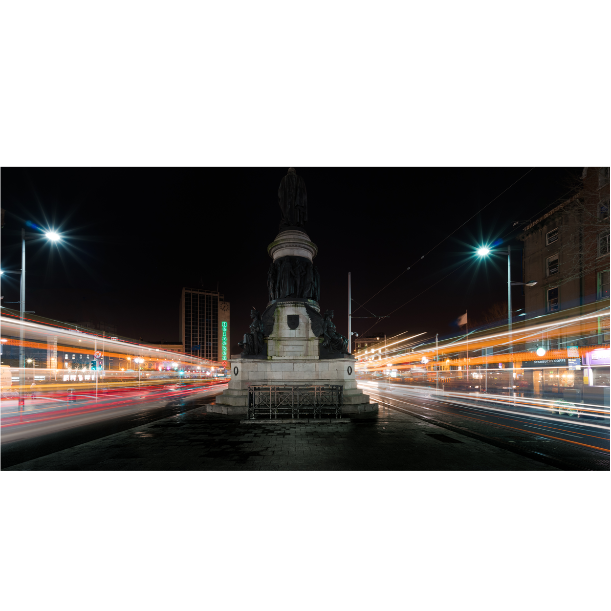 oconnell-street-bus-light-trails-night PM