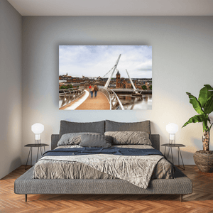 peace-bridge-derry-city-river-foyle Pano