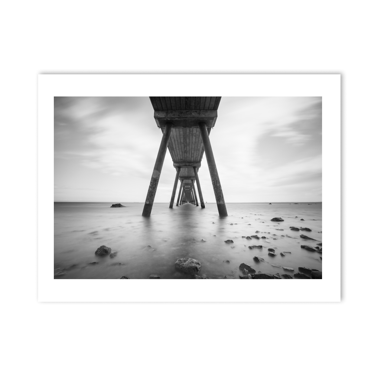 pier-underneath-long-exposure-black-white PM