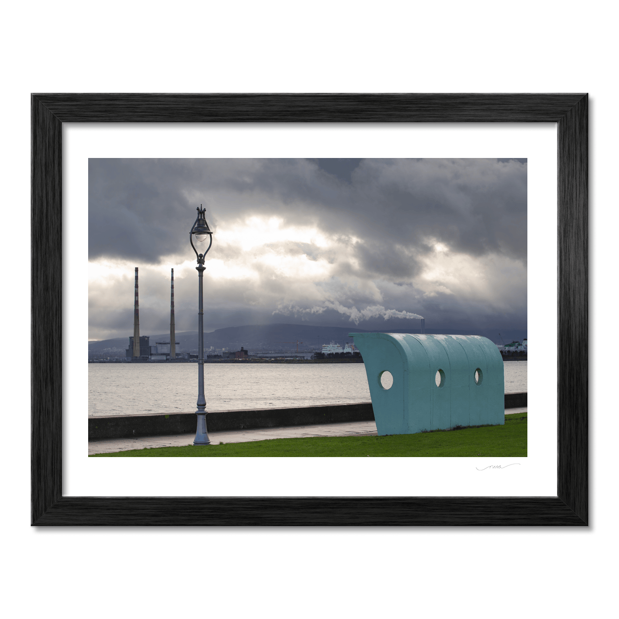 poolbeg-chimneys-clontarf-promenade-stormy-sky PM