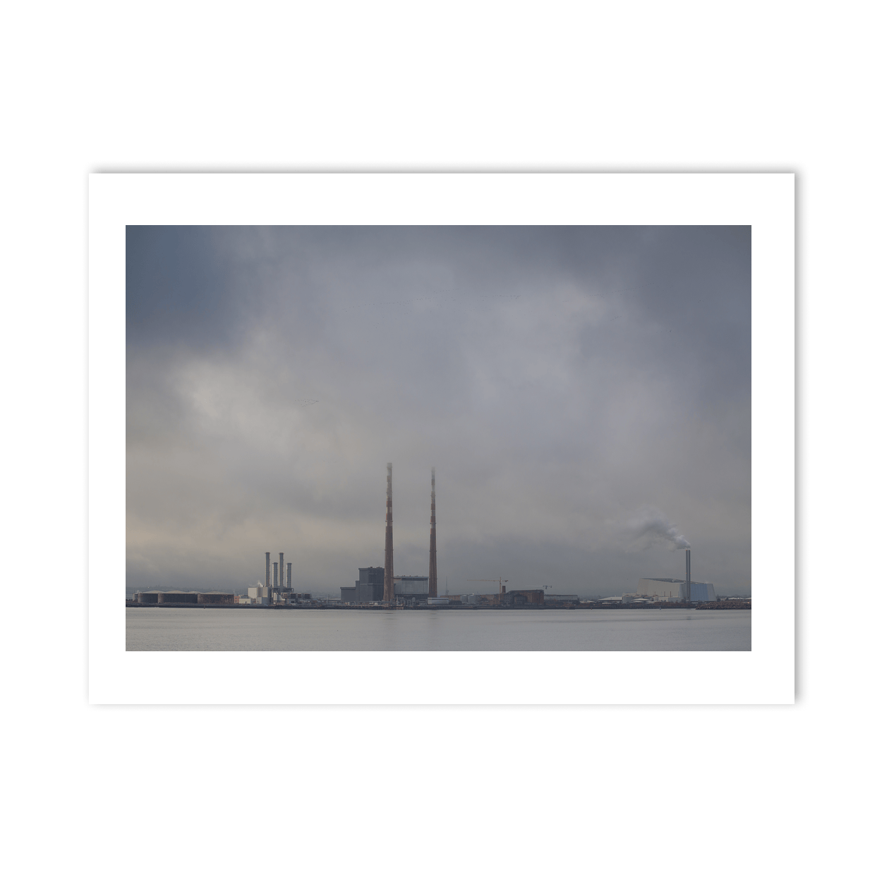poolbeg-chimneys-overcast-dublin-bay PM