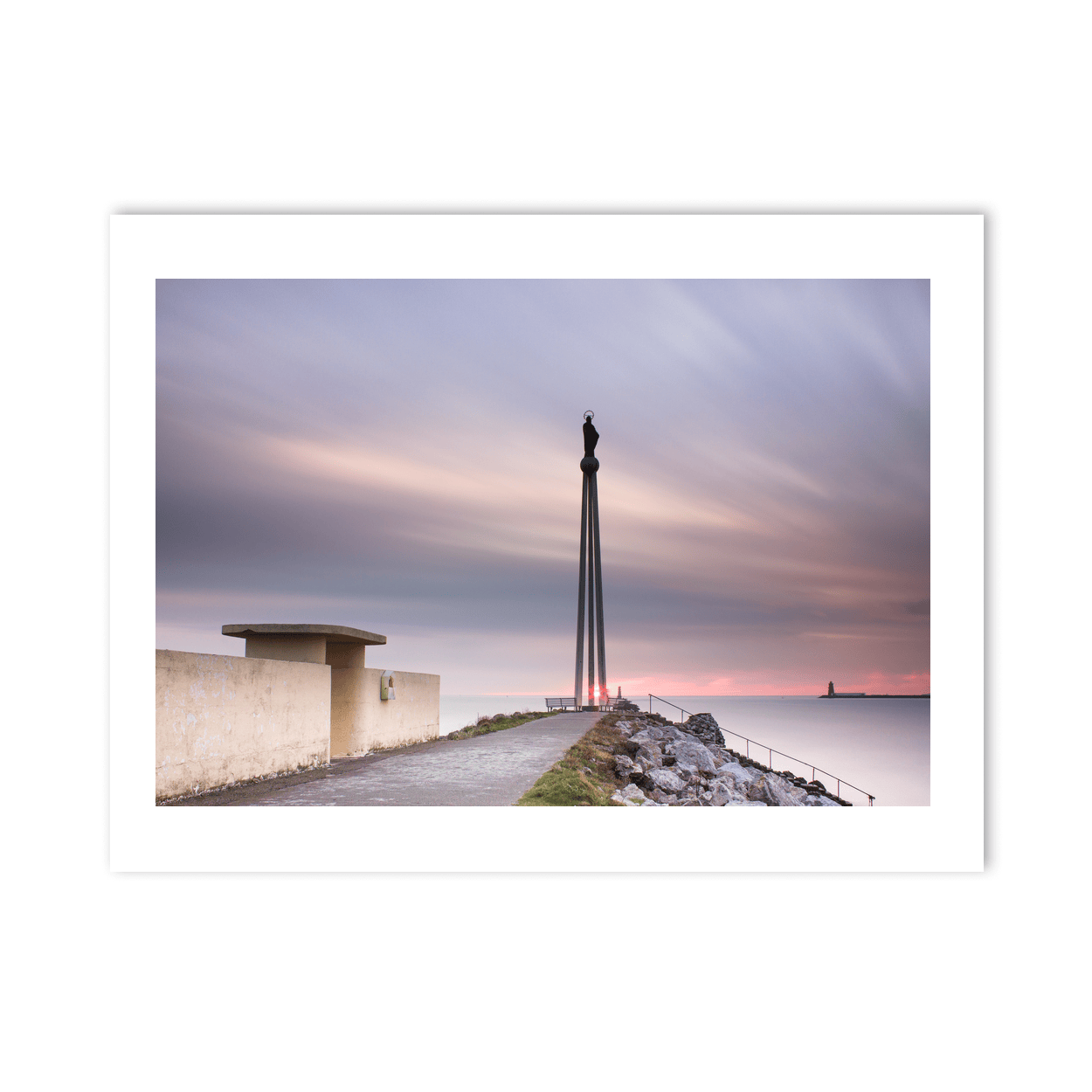 poolbeg-chimneys-statue-sunrise-long-exposure PM