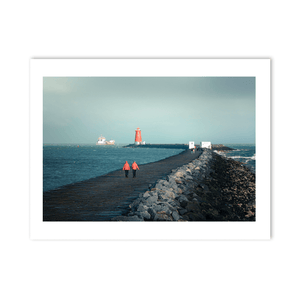 poolbeg-lighthouse-red-jackets-stormy-walk PM