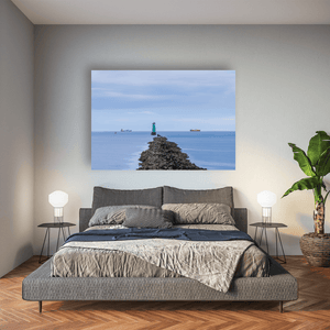 poolbeg-lighthouse-rocky-causeway-cargo-ships Pano