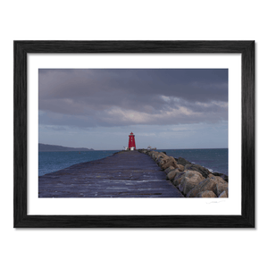 poolbeg-lighthouse-stormy-pier-dublin-bay BF