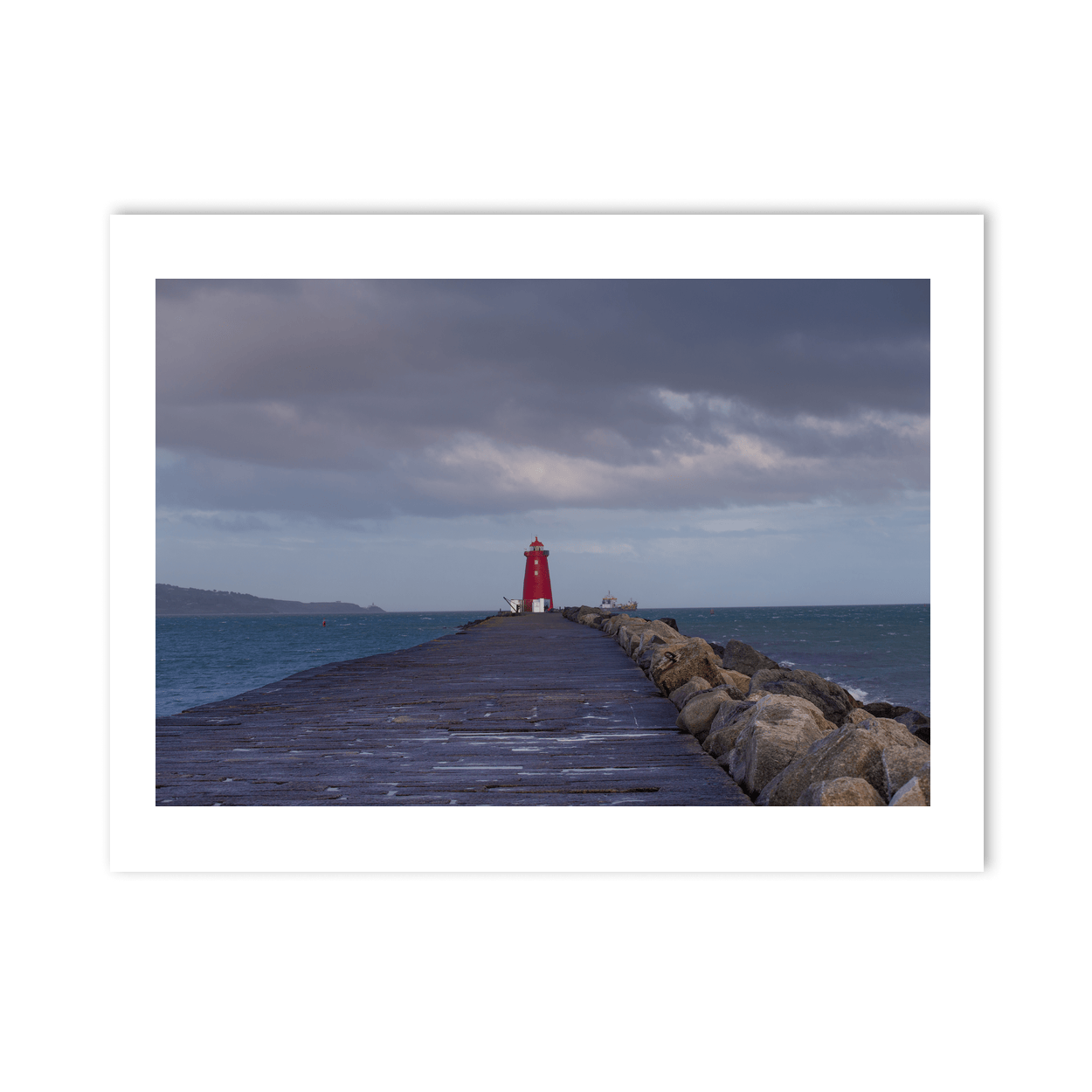 poolbeg-lighthouse-stormy-pier-dublin-bay PM