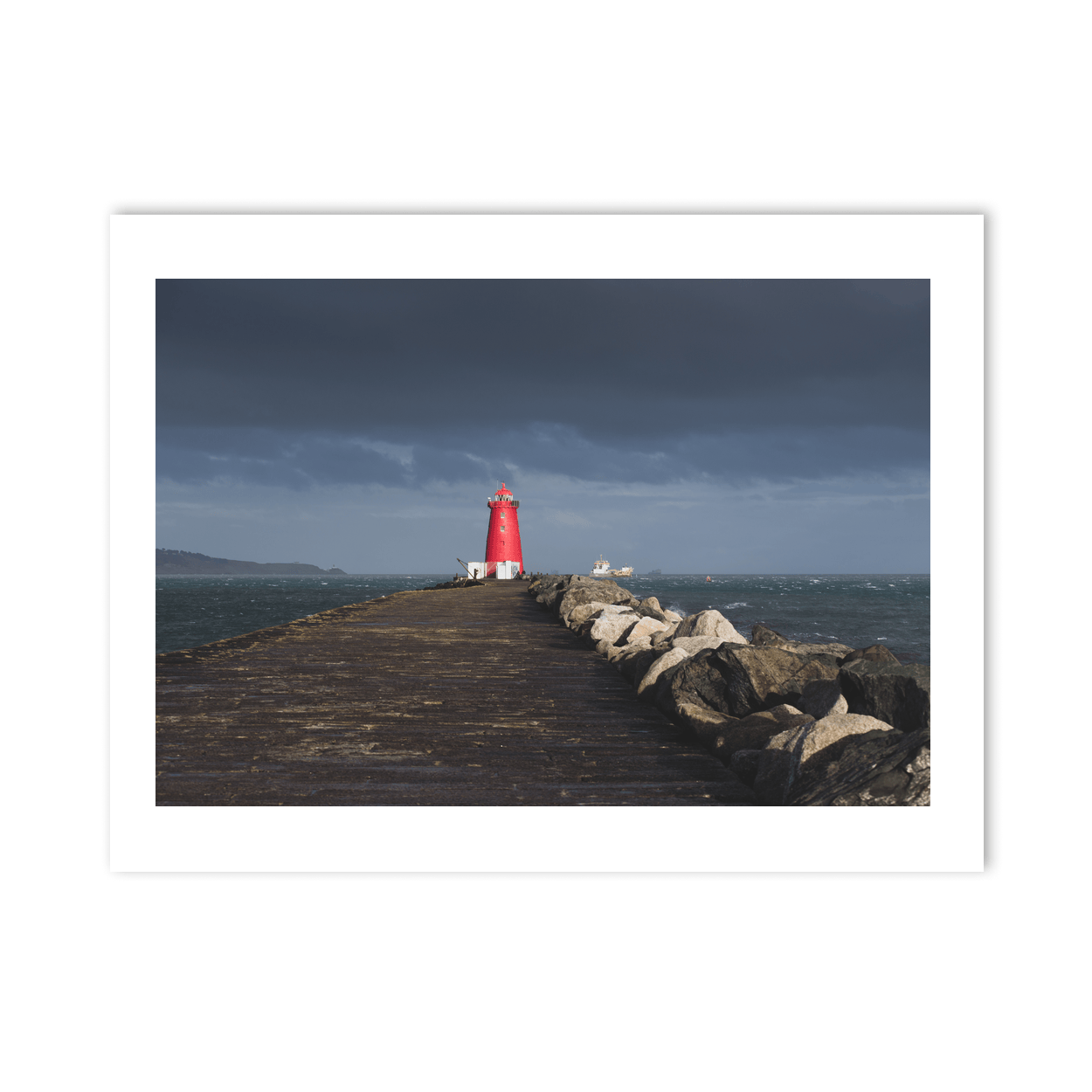 poolbeg-lighthouse-stormy-skies-breakwater PM