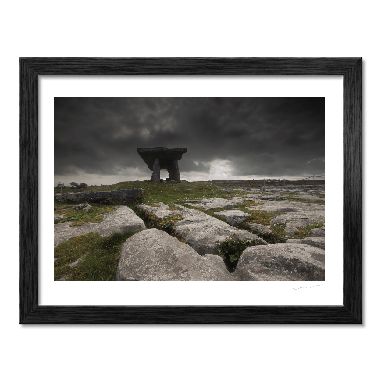 poulnabrone-dolmen-stormy-skies-burren PM