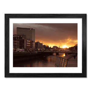 river-liffey-dramatic-sunset-oconnell-bridge BF