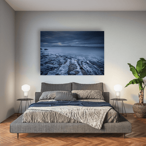 rocky-shoreline-misty-sea-moody-skies Pano