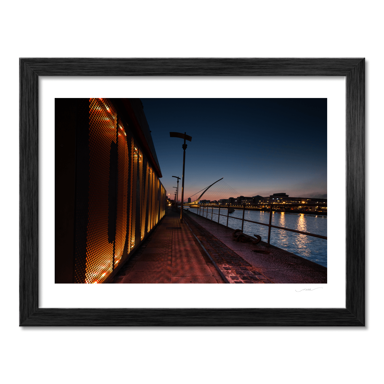 samuel-beckett-bridge-docklands-twilight PM
