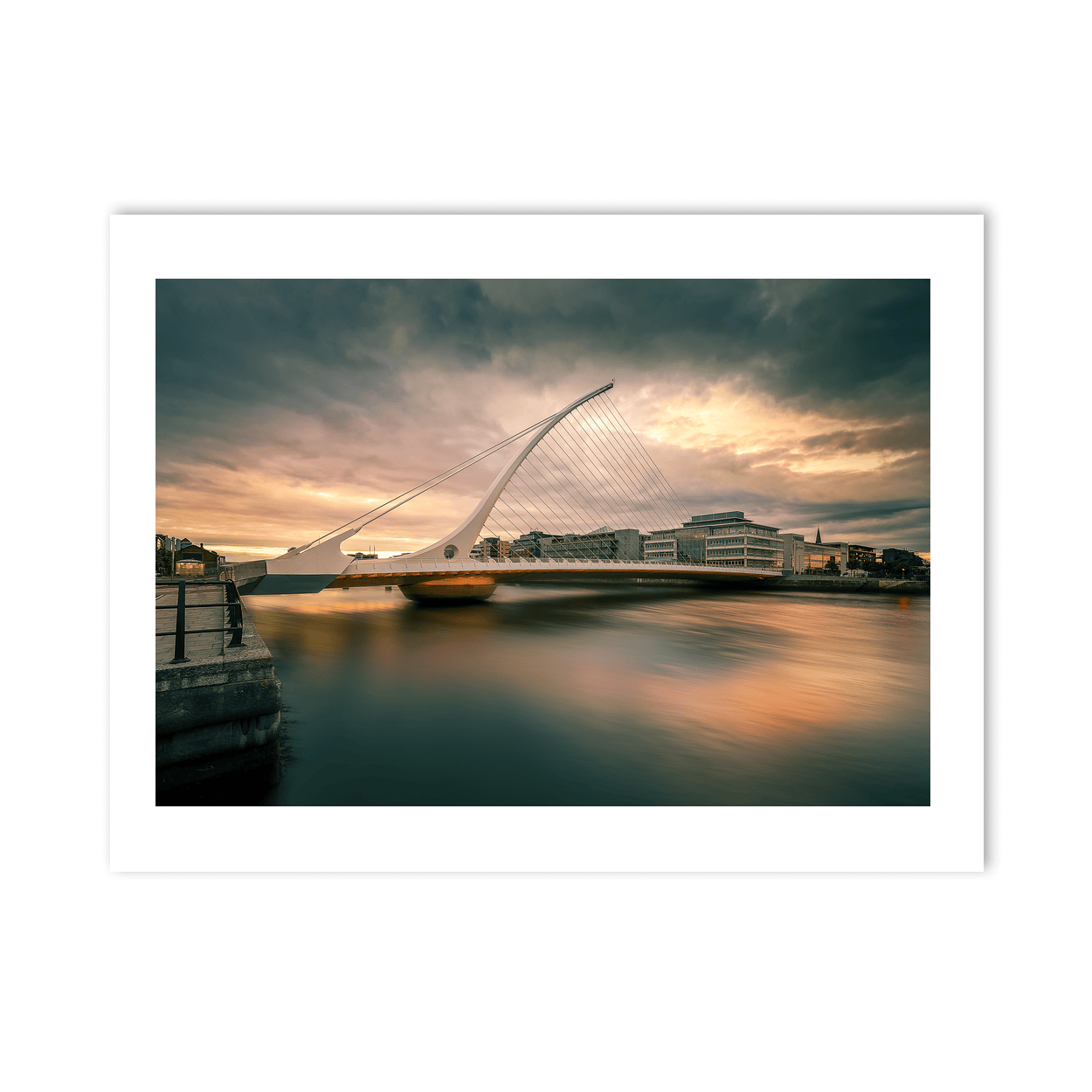 samuel-beckett-bridge-sunset-long-exposure PM