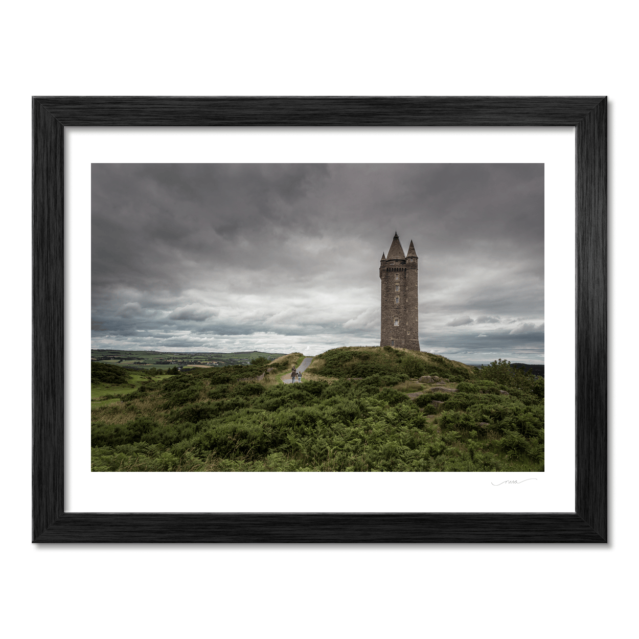 scrabo-tower-dramatic-stormy-sky PM