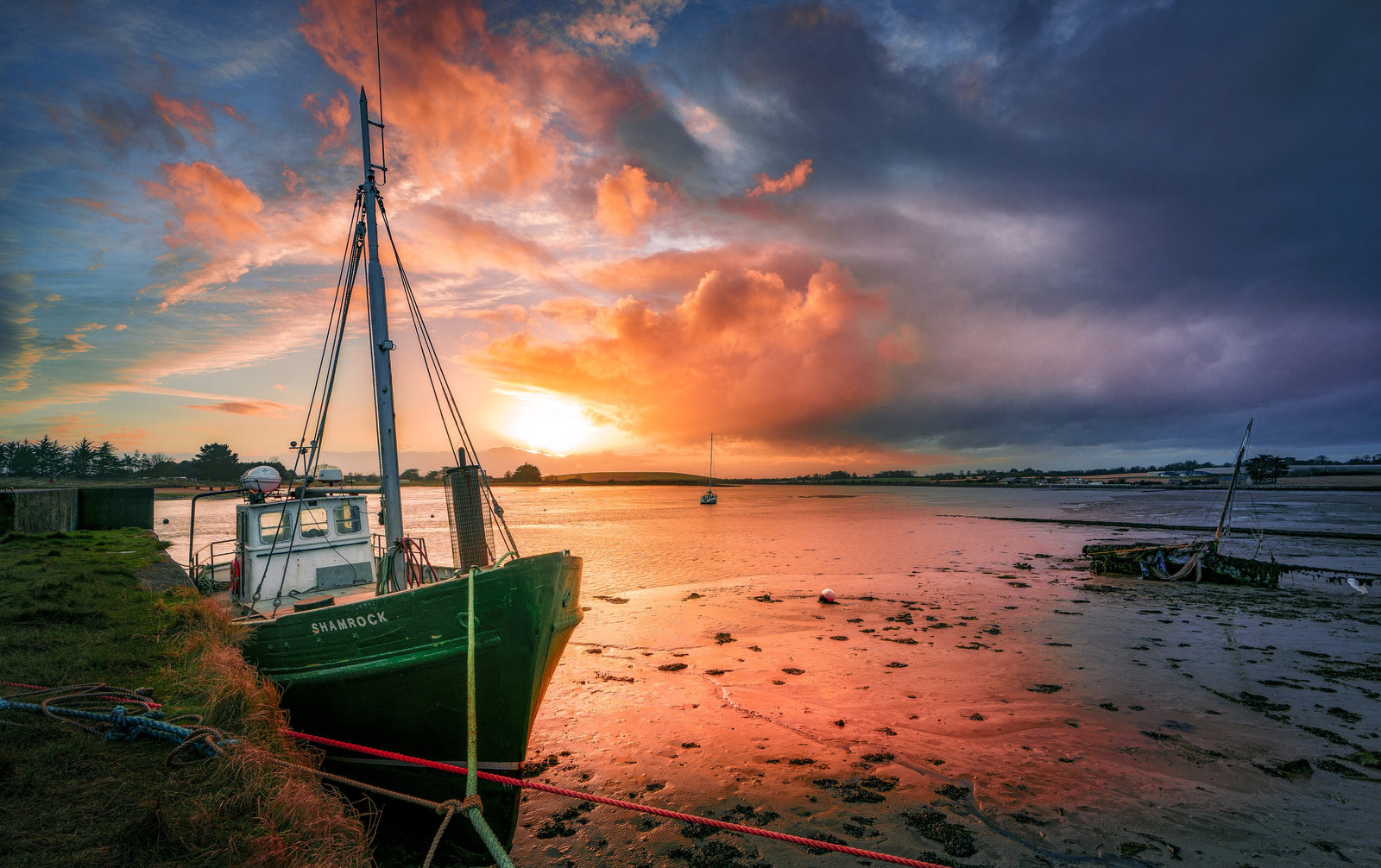 Shamrock Sunset at Rogerstown, limited 20 x 16 inch Nua Photography print