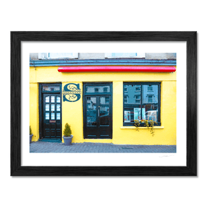 sheehans-pub-colorful-yellow-facade-kerry BF