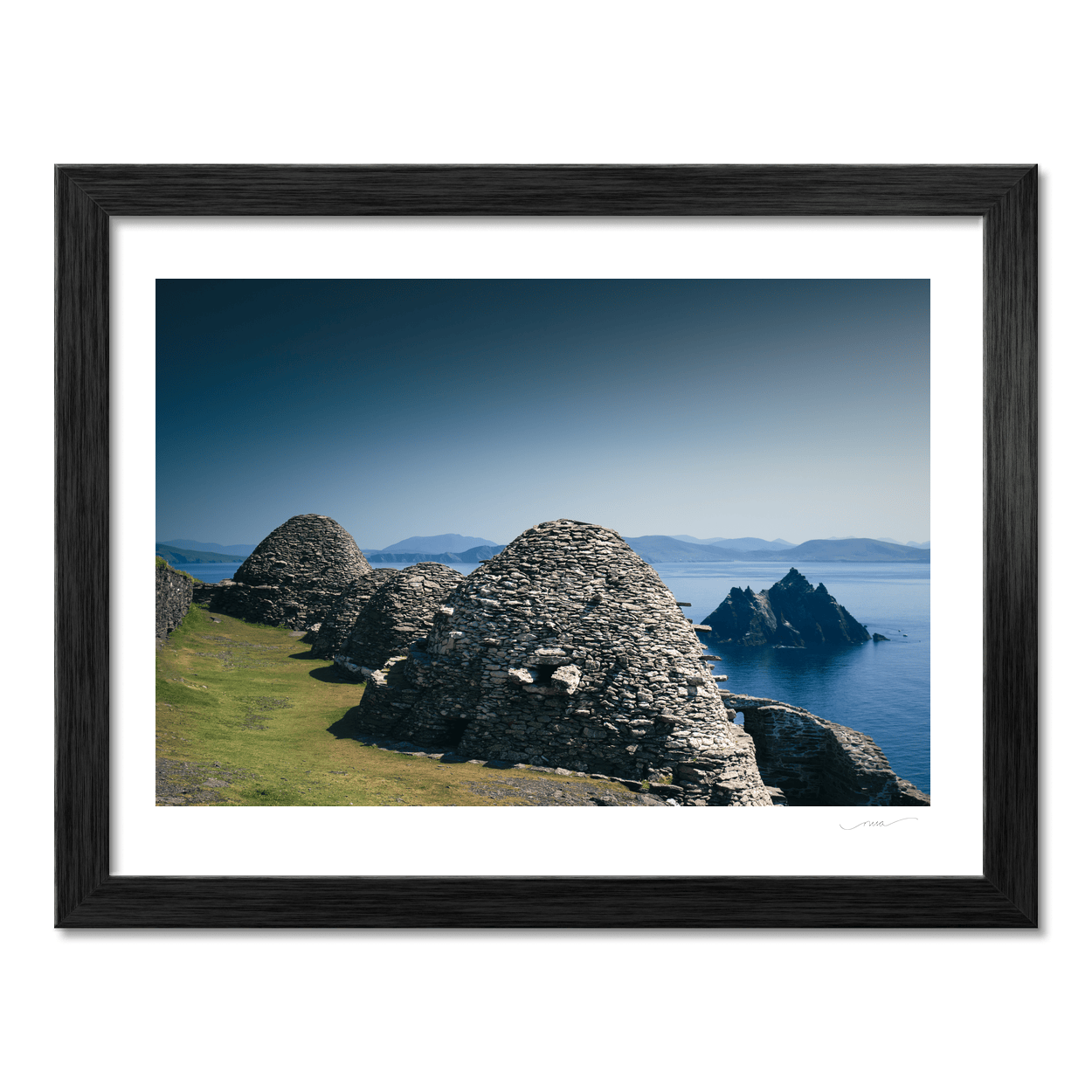 skellig-michael-beehive-huts-little-skellig PM