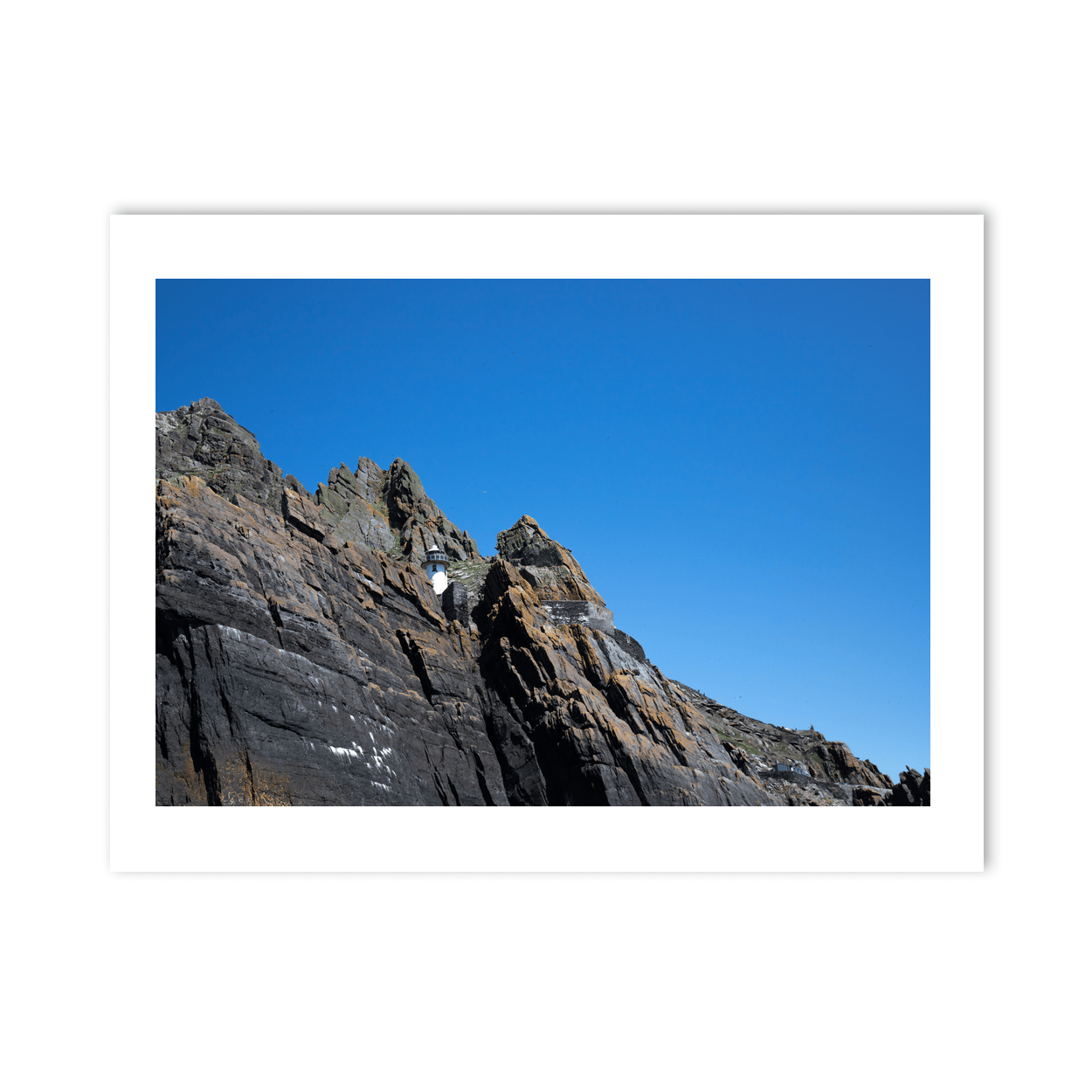 skellig-michael-lighthouse-rugged-cliffs PM