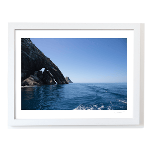 skellig-michael-sea-arch-boat-view WF