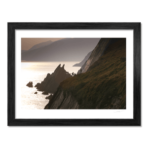 slea-head-cliffs-hikers-silhouette-sunset BF