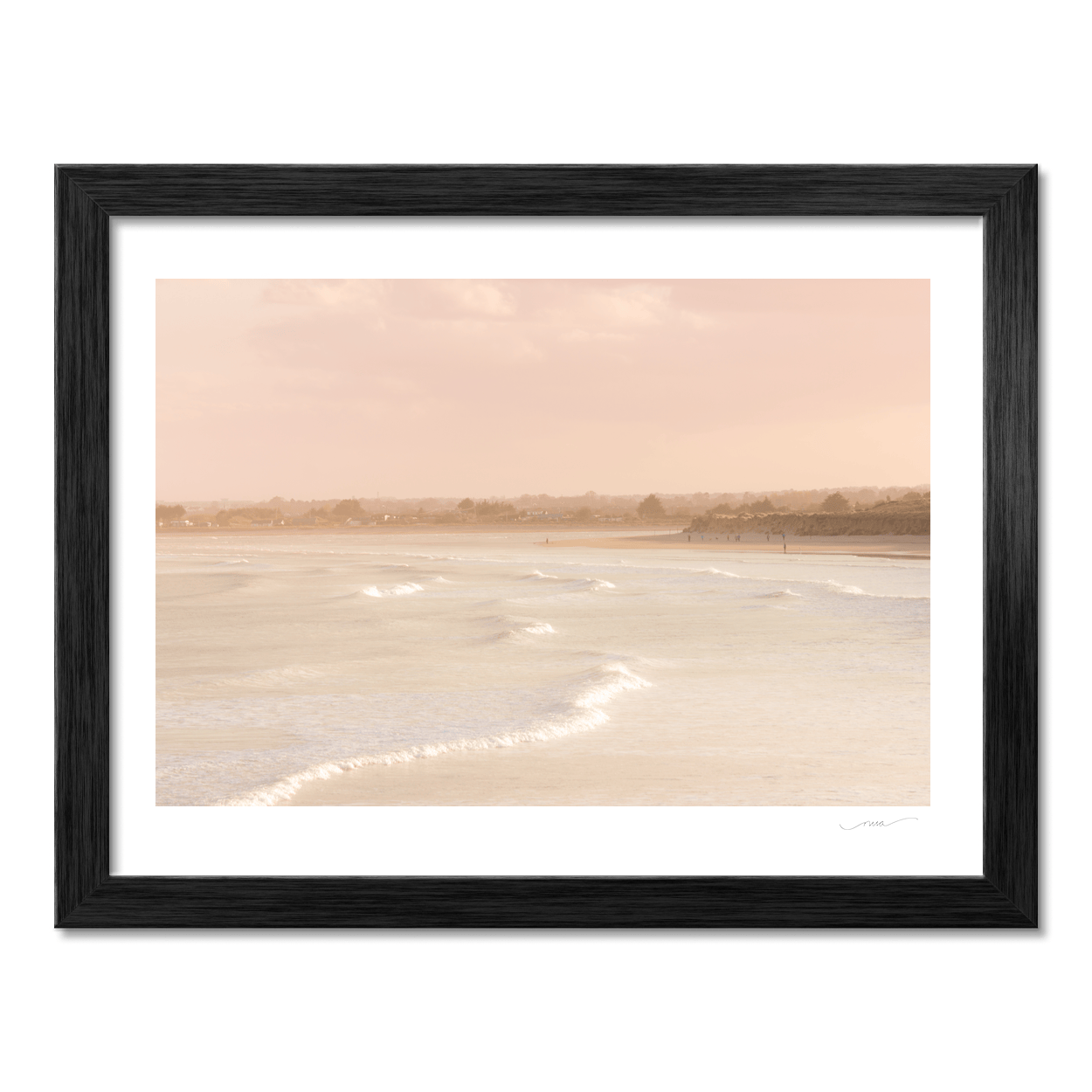 south-beach-golden-waves-soft-sunset PM