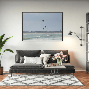 south-beach-kitesurfers-windy-day BFW