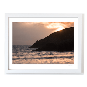 surfers-sunset-silhouette-rocky-headland WF
