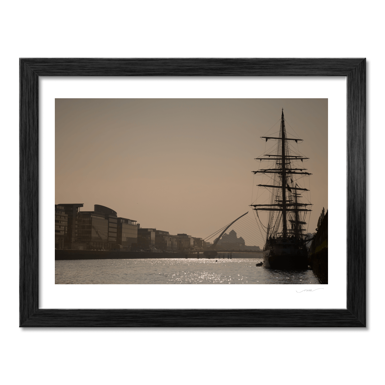 tall-ship-samuel-beckett-bridge-silhouette PM