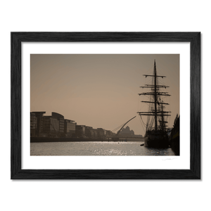tall-ship-samuel-beckett-bridge-silhouette BF
