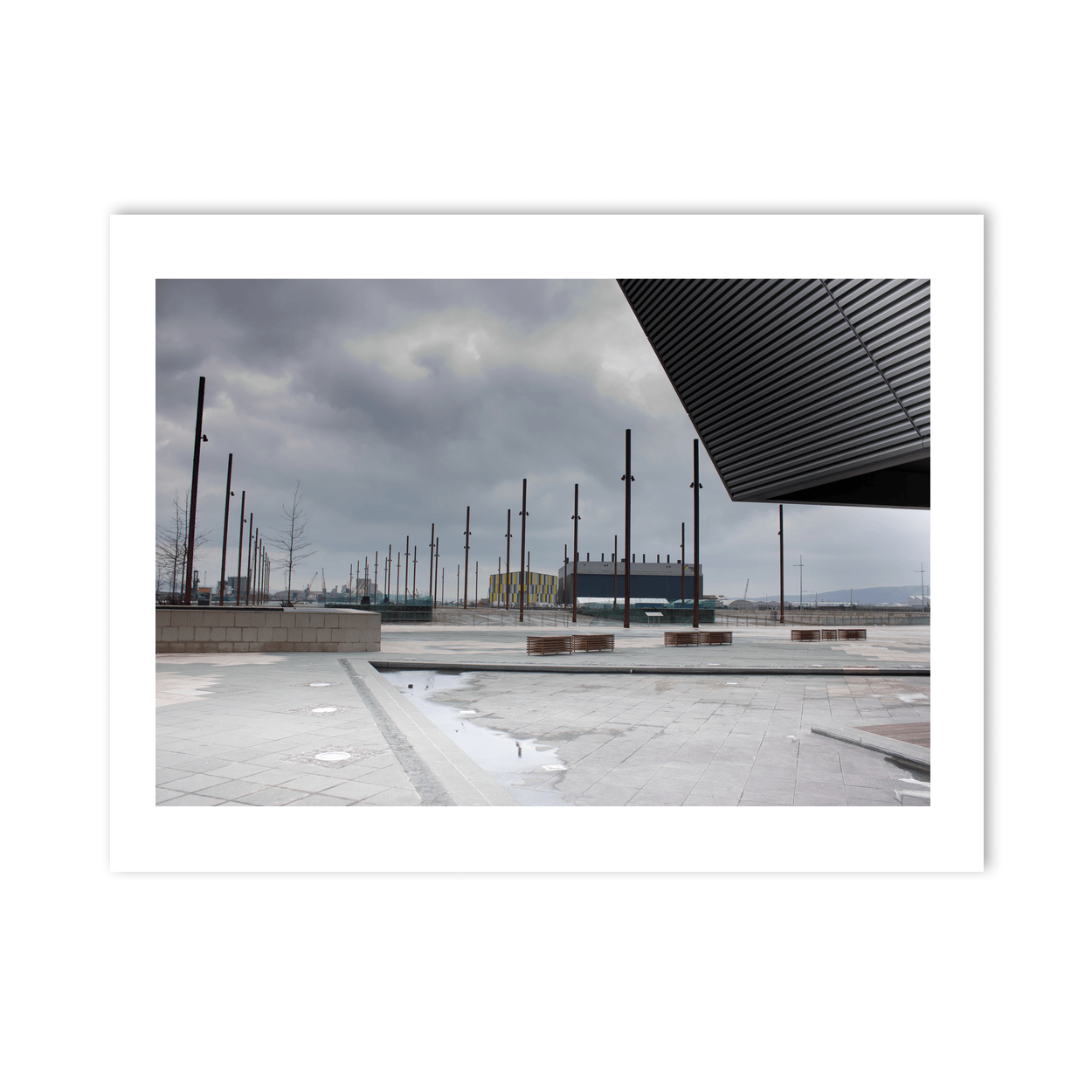titanic-quarter-plaza-overcast-day PM