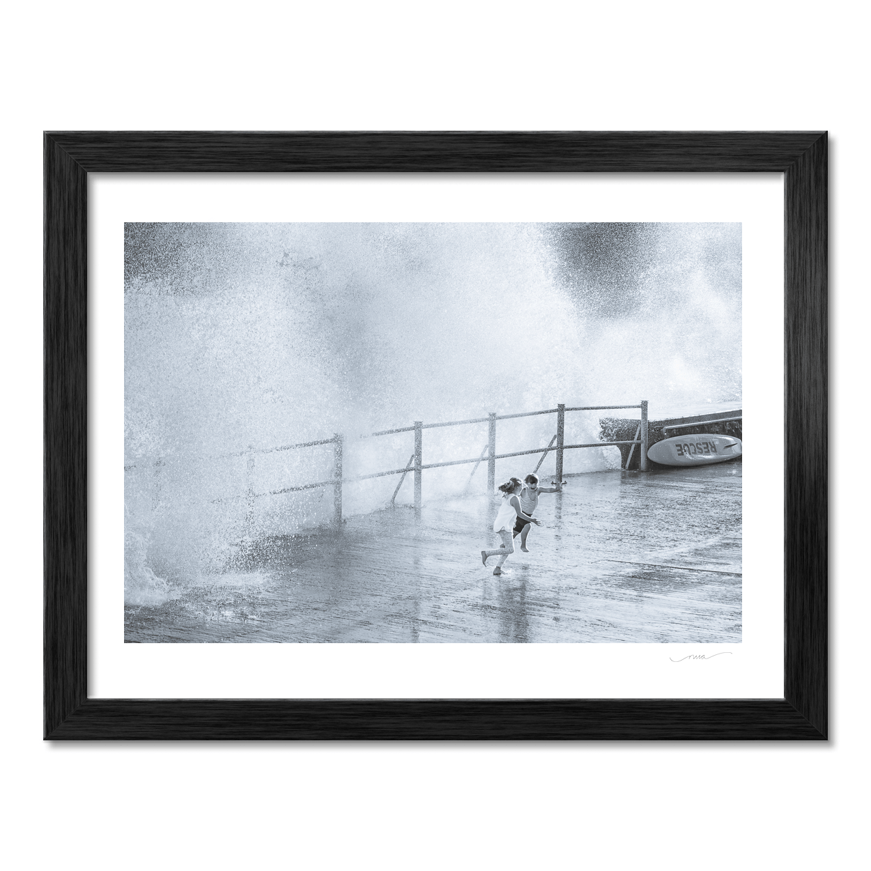 tramore-promenade-wave-crash-children-running PM