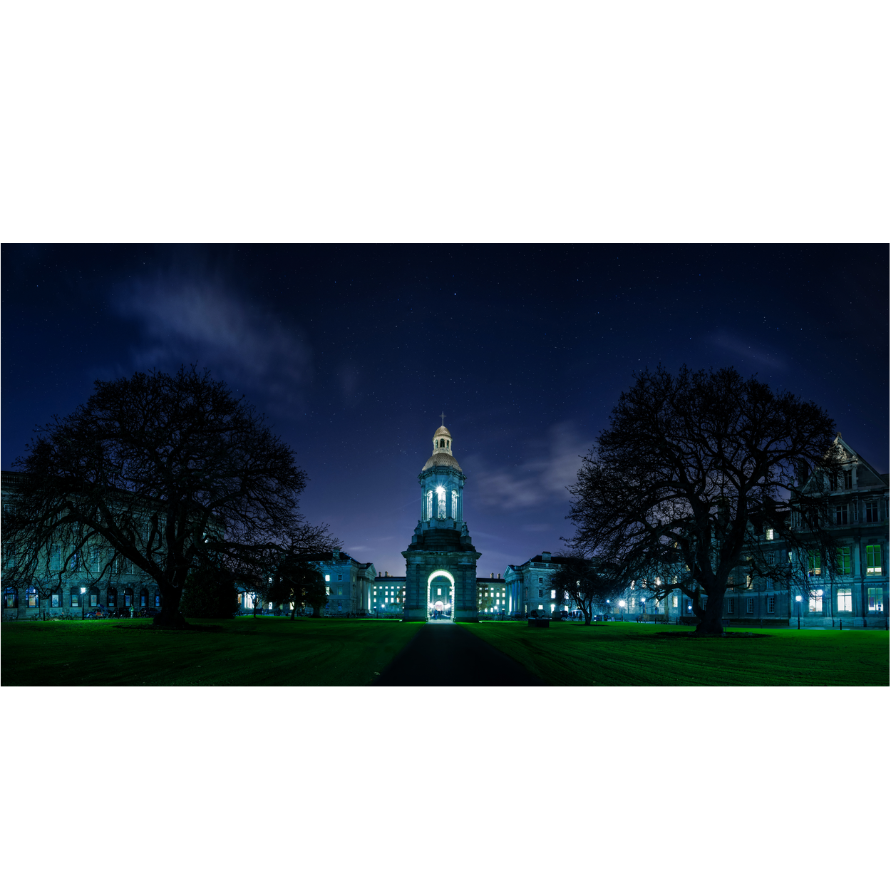 trinity-college-campanile-night-sky PM