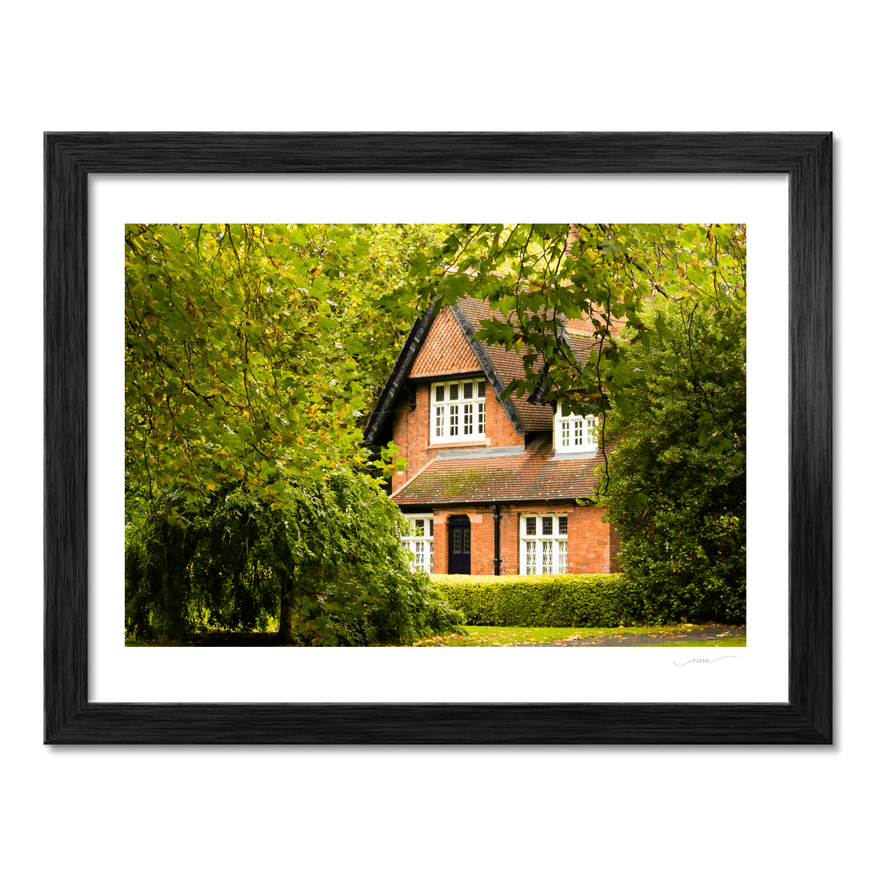 victorian-red-brick-cottage-autumn-foliage PM