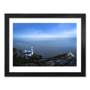 wicklow-head-lighthouse-calm-sea-dusk BF