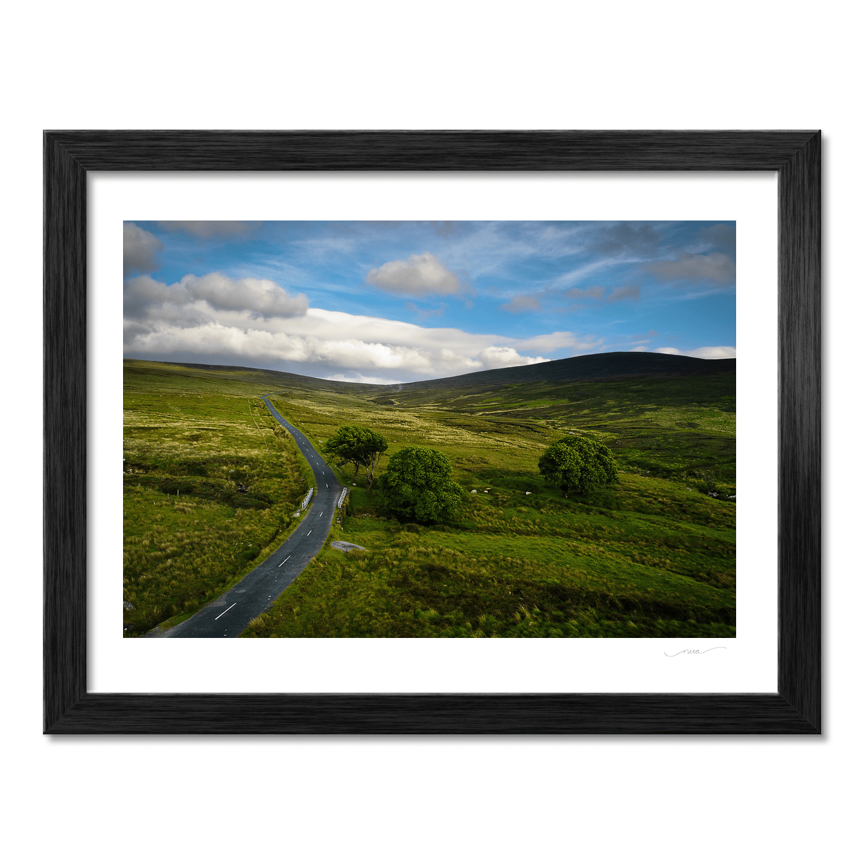 wicklow-mountains-winding-road-green-moorland PM