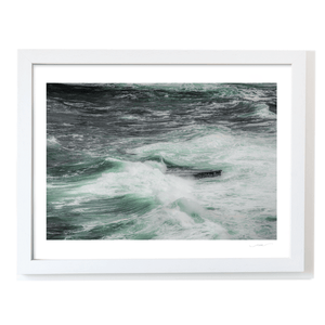 wild-atlantic-waves-crashing-rock WF