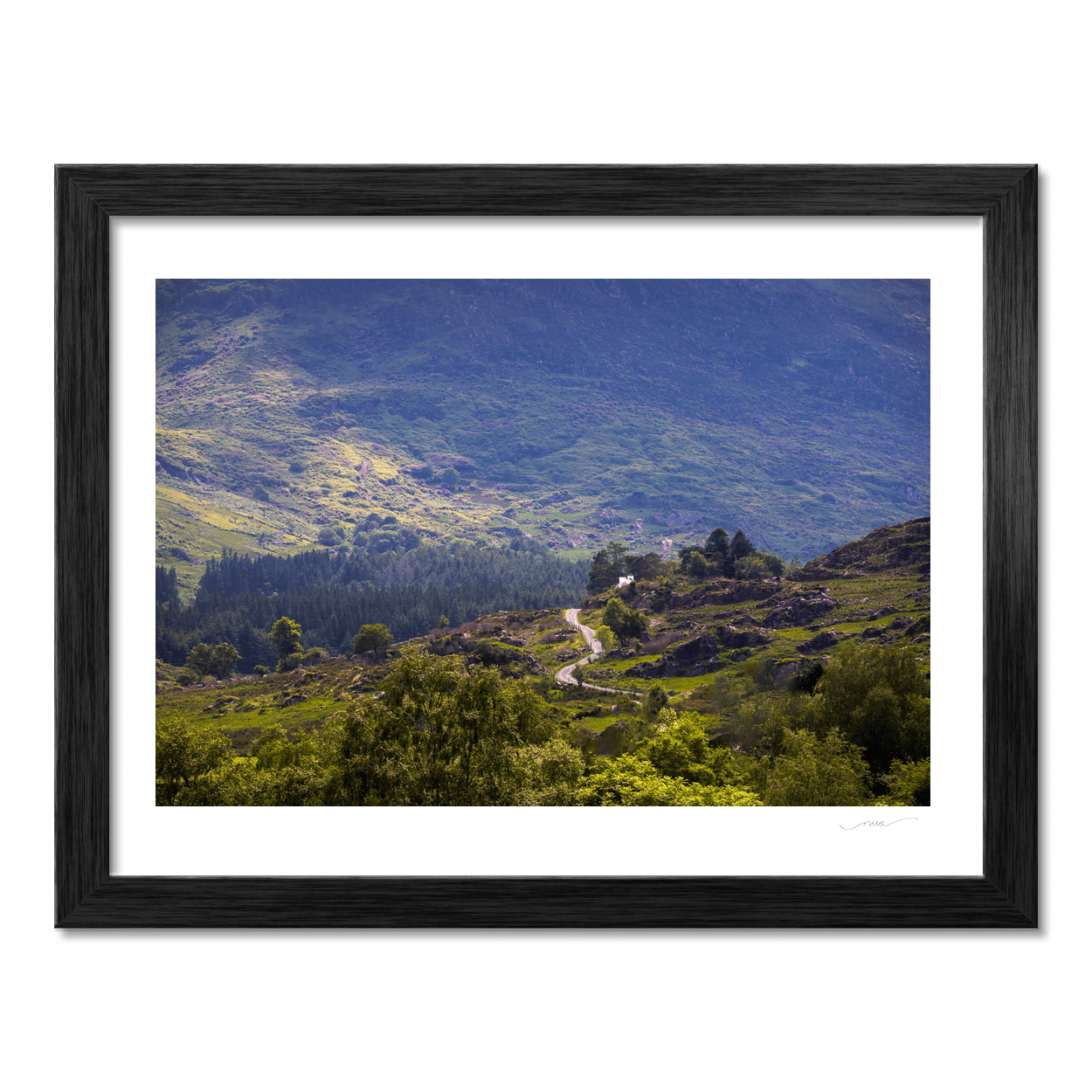 winding-road-through-kerry-mountains-valley PM